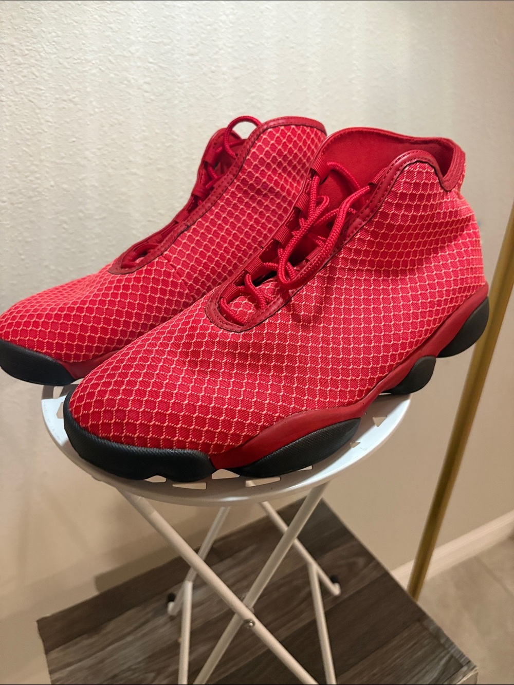 Air Jordan Horizon Gym Red 2016 Size 11.5 823581-600 Rare Jordan 13 Style